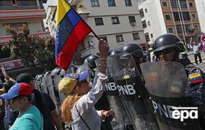 У Каракасі поліція перешкоджала проведенню опозиційного маршу