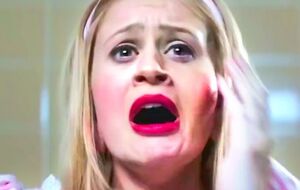 События фильма происходят накануне Хэллоуина