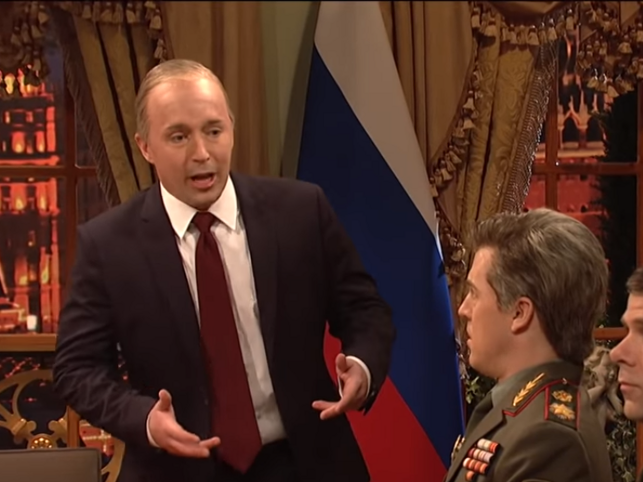 Беннетт вновь исполнил роль Путина