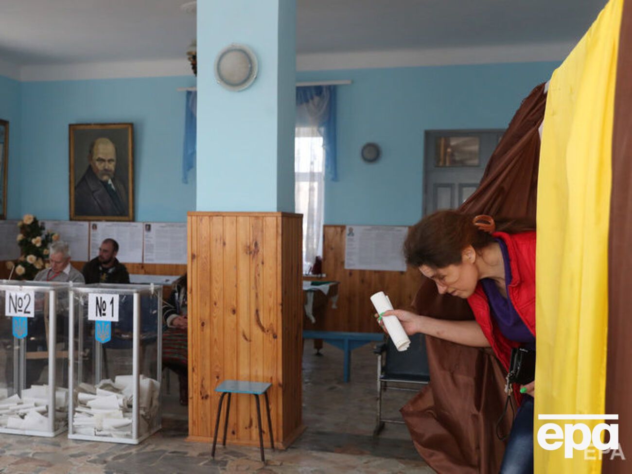 Явка виборців на виборах президента України становила 63,48%