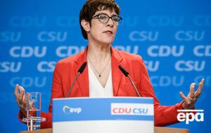 Крамп-Карренбауер заявила, що "Північний потік – 2" – не той проект, який вона підтримує "всім серцем"