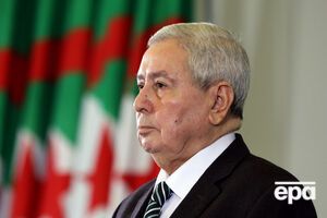 Бенсалах официально приступил к обязанностям президента 9 апреля