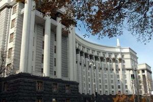 Список запрещенной к ввозу из РФ продукции расширяется и дополняется Кабинетом Министров ежегодно начиная с 30 декабря 2015 года