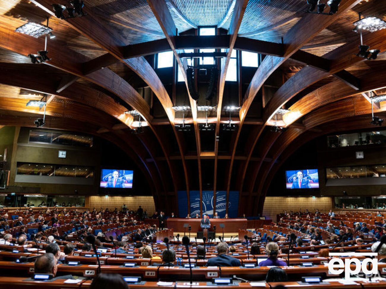 На сессии ПАСЕ заслушали доклад о путях выхода Совета Европы из институционального и финансового кризиса