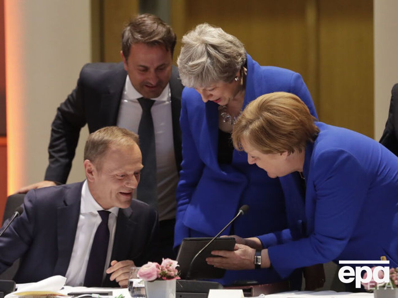 Лидеры ЕС согласовали отсрочку Brexit