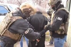 Полицейский был задержан 9 апреля