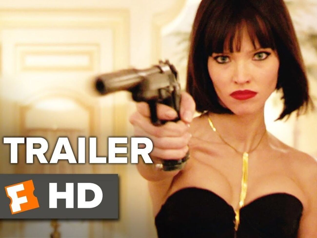 Лусс зіграла жінку-кілера