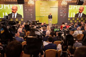 Яценюк: Нам необхідно, щоб Україна стала частиною спільної протиракетної і протиповітряної оборони