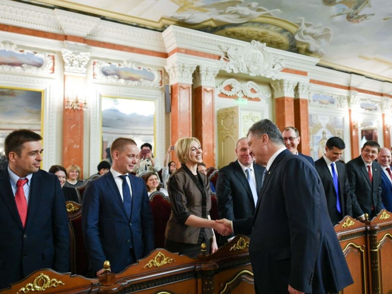 Порошенко заявив, що його роль у створенні Вищого антикорупційного суду завершено