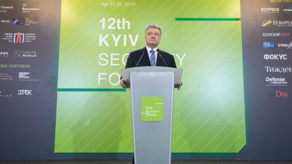 Порошенко: Тільки вступивши в НАТО, можна гарантувати нашу незалежність