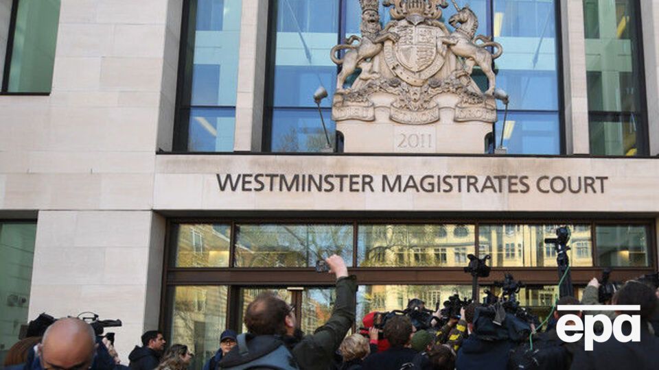 Вестмінстерський магістратський суд визнав провину Ассанжа у справі 2012 року