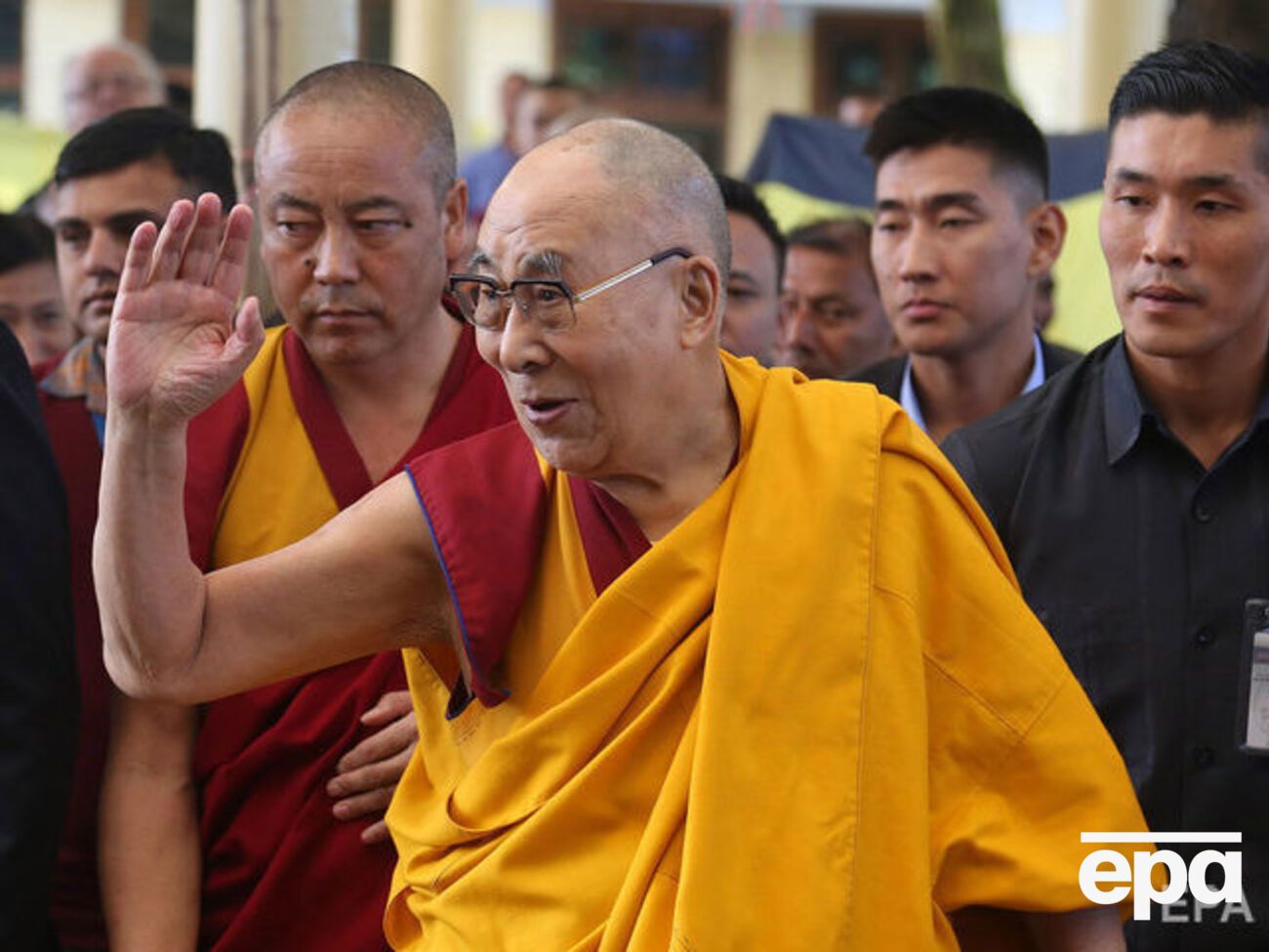 Далай-лама вже повернувся до своїх справ