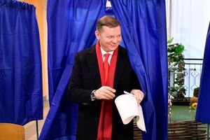 Ляшко на виборчій дільниці продемонстрував свій бюлетень