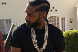 На церемонии прощания с Nipsey Hussle открыли стрельбу