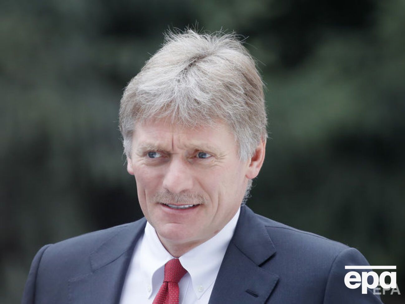 Пєсков закликав дочекатися реакції Авакова на візит Порошенка й Зеленського до Макрона і зробити "відповідні висновки"