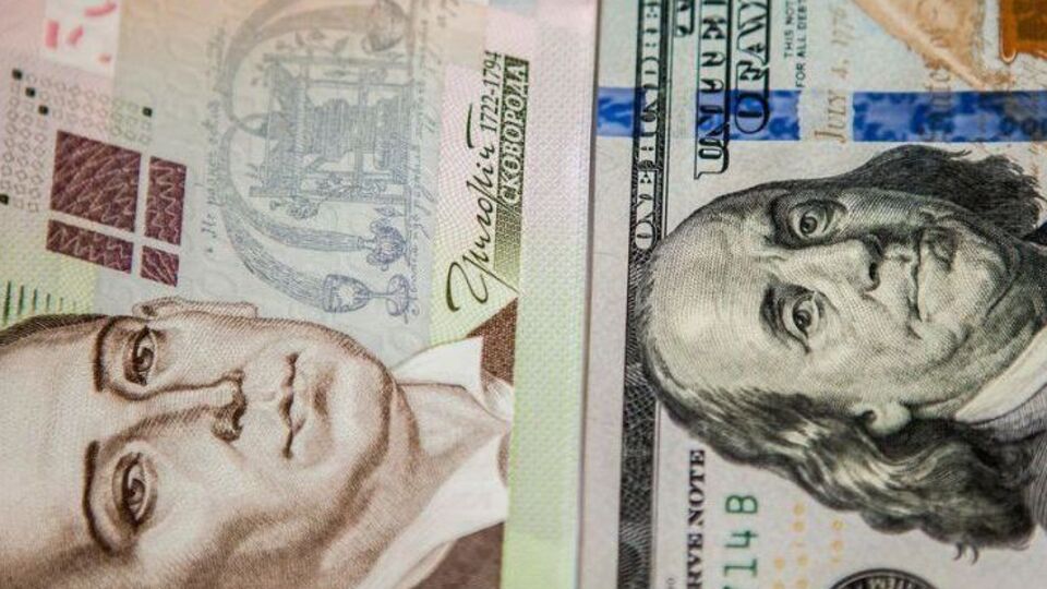 Из 459,6 млрд грн 330,9 млрд предстоит выплатить в счет погашения