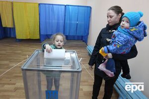 Перший тур виборів виграв Зеленський