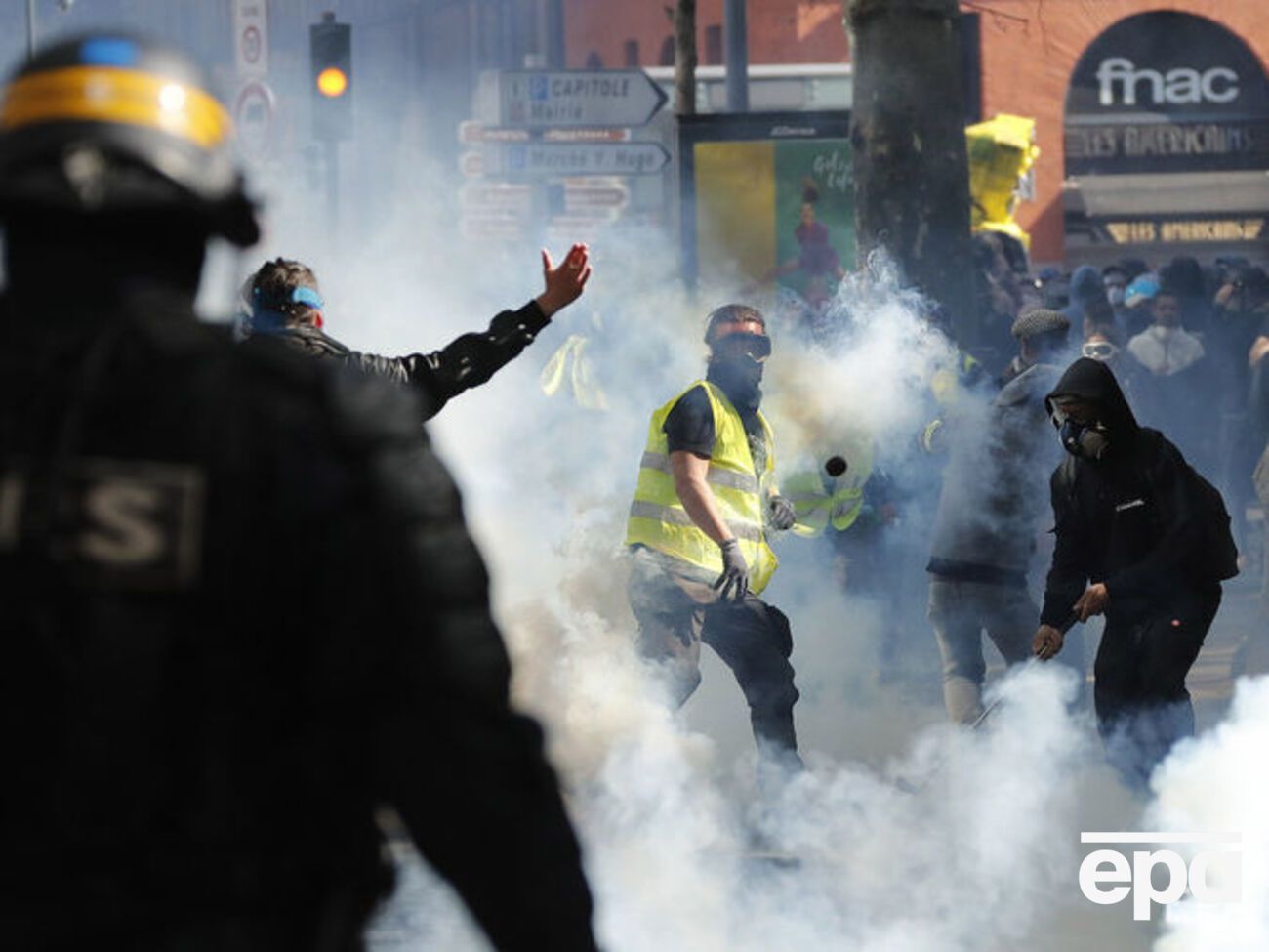 Полиция Тулузы задержала более 20 демонстрантов