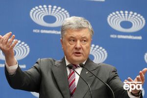 Порошенко прийшов 14 квітня на НСК "Олімпійський"
