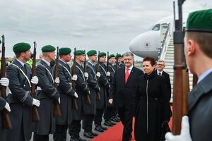 Порошенко: Я надзвичайно вдячний канцлеру Німеччини за те, що була проявлена така увага до України
