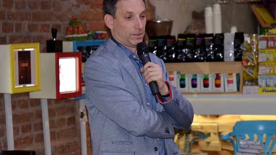 Портников: Найголовніша проблема і самого Зеленського, і його оточення – в тому, що в разі перемоги на цих виборах віртуалізація завершиться