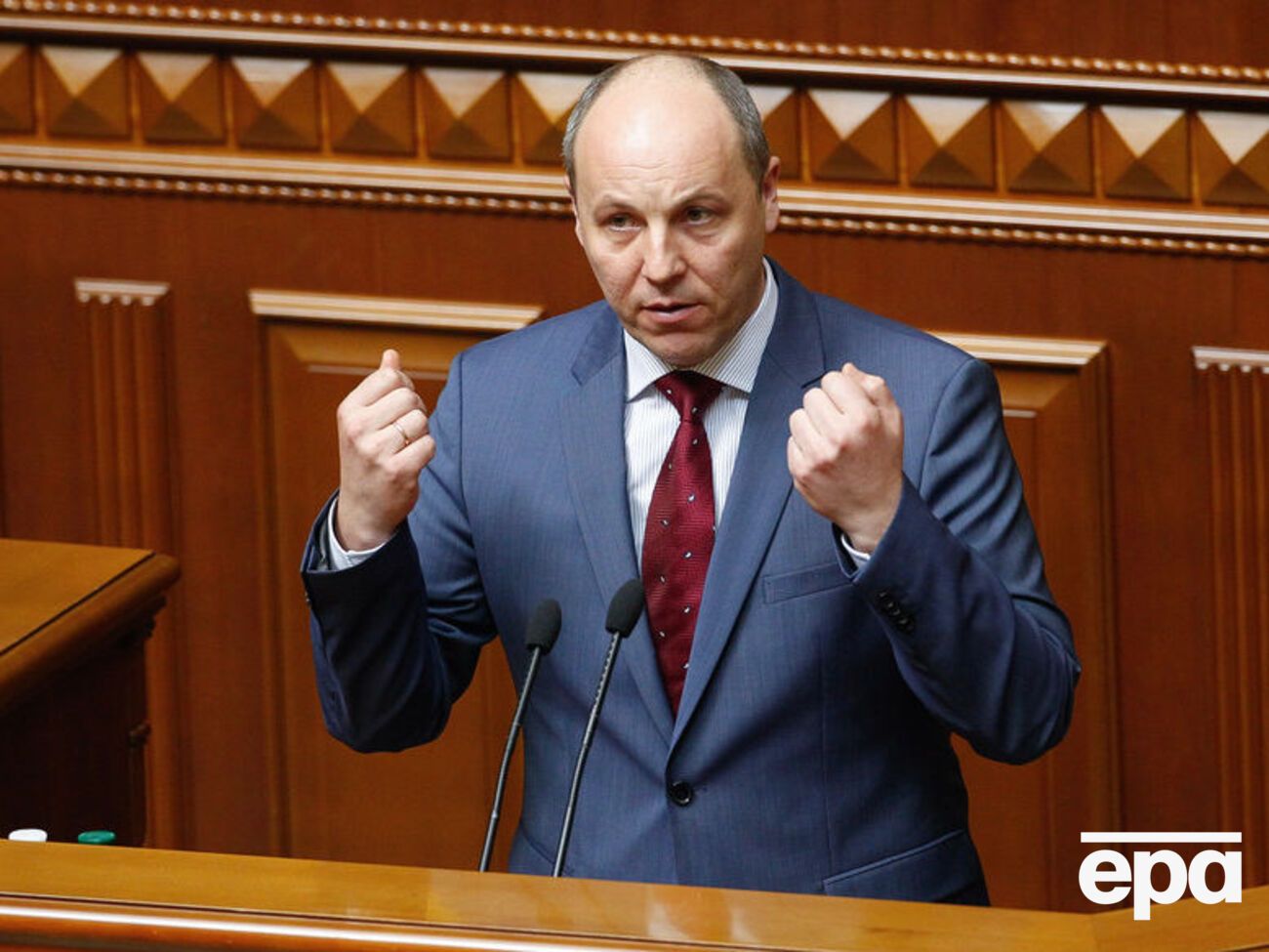Парубій заявив, що у Ради і Кабміну є програми, за якими роботу заплановано до жовтня