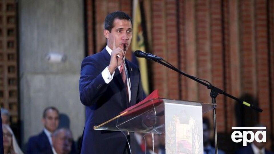 Гуайдо указал, что только парламент может разрешить размещение иностранных военных на территории Венесуэлы, а парламент такого разрешения не давал