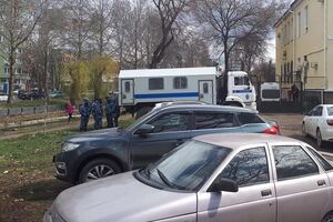 Як повідомляють правозахисники, окупанти переслідують людей, які критикують дії Росії на півострові, особливо кримських татар
