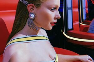 Тина Кароль подчеркнула формы