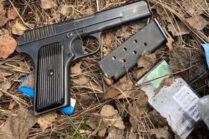 У затриманих були зброя та боєприпаси, повідомляли правоохоронці