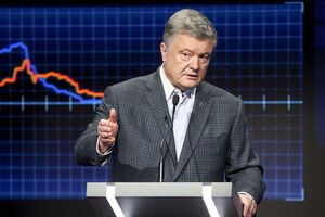 Порошенко заявил, что никогда не видел Крючкова