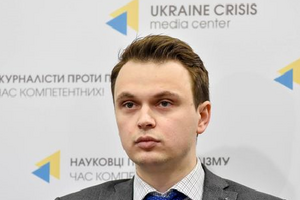 Давидюк: Савченко опинилася на волі, коли всі медійні потоки сконцентровано на виборах, і новина про неї залишиться практично непоміченою