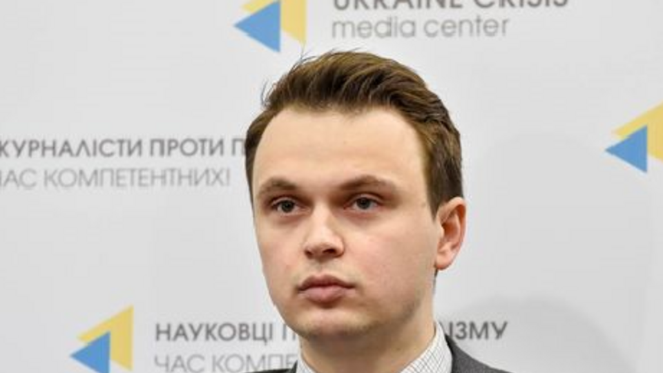 Давидюк: Савченко опинилася на волі, коли всі медійні потоки сконцентровано на виборах, і новина про неї залишиться практично непоміченою