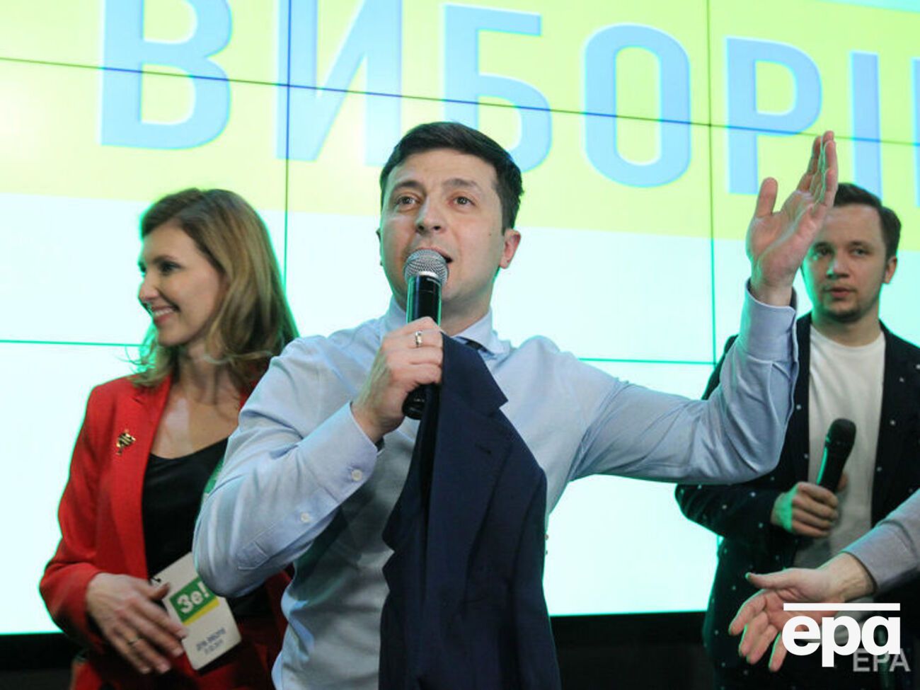 Зеленський оголосив про розповсюдження квитків на дебати