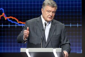 Горбатюка Порошенко (на фото) критикував 15 квітня