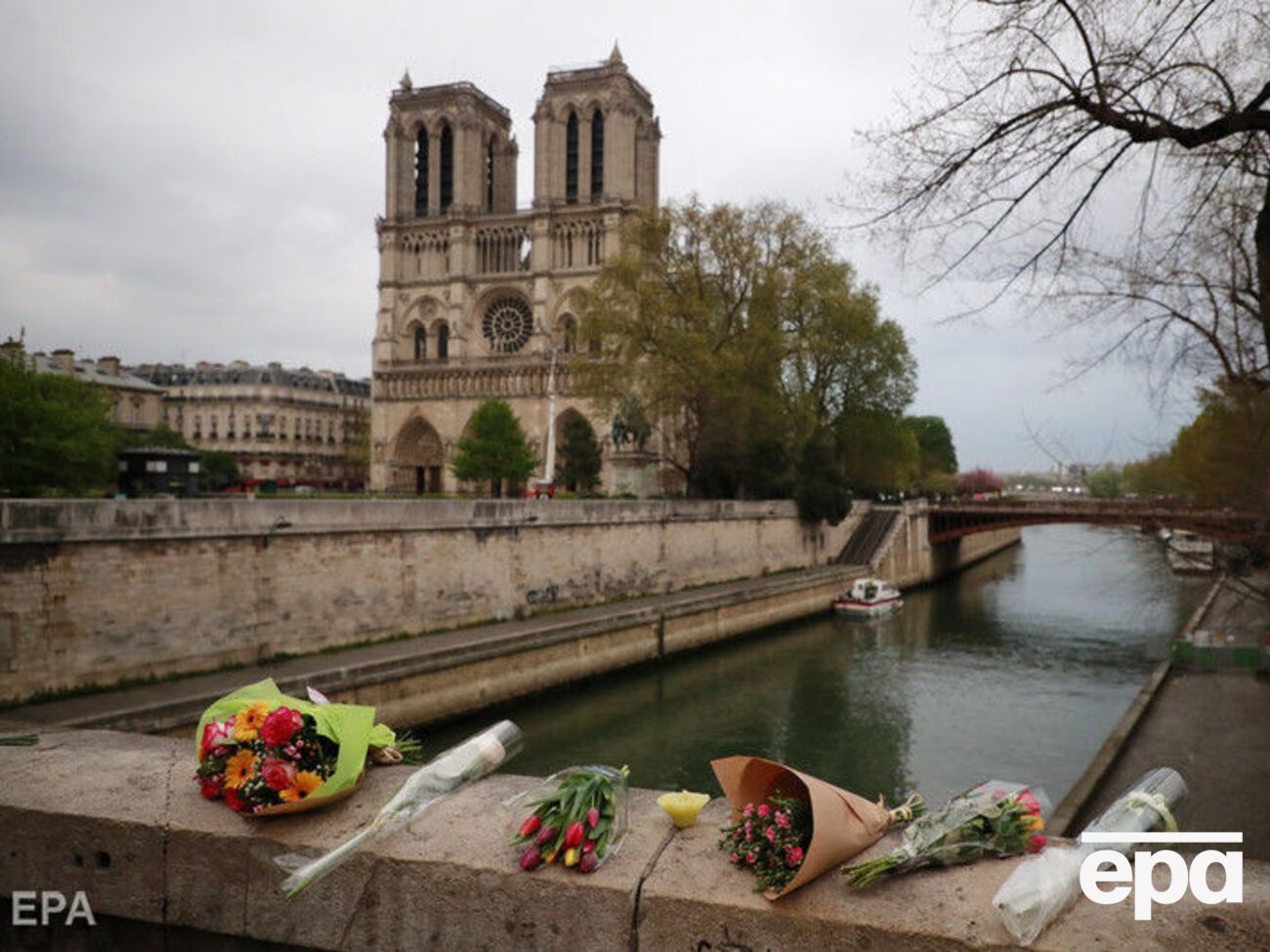 Пожар в соборе вспыхнул 15 апреля