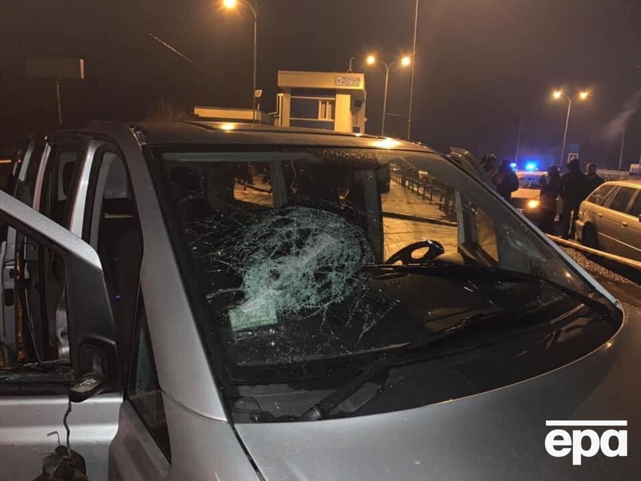 За даними "Киев Оперативный", поліцейські не втручалися