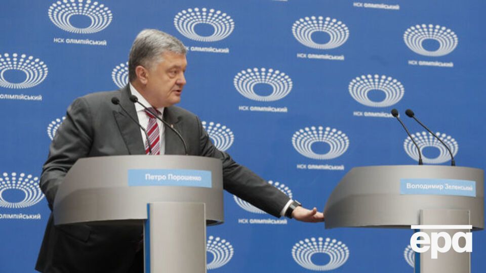 14 апреля Порошенко пришел на стадион "Олимпийский", Зеленский на НСК не появился