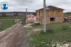 15 квітня в будинку Абілєва та в мечеті, яку він побудував разом з односельцями, відбулися обшуки