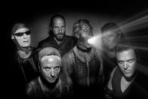 Rammstein представили отрывки новых песен