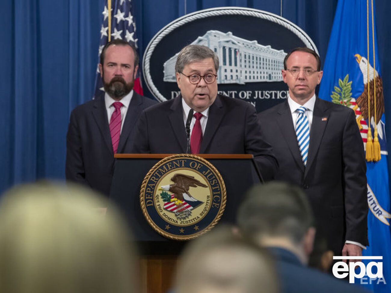 Барр презентував доповідь Мюллера пресі