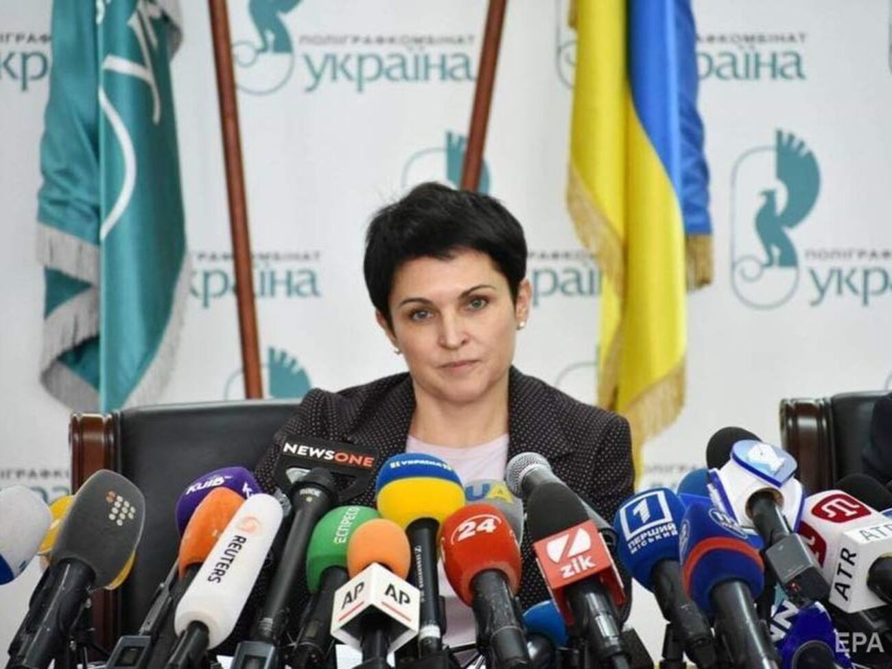 Слипачук напомнила, что бюллетени нельзя фотографировать и демонстрировать отметку в них