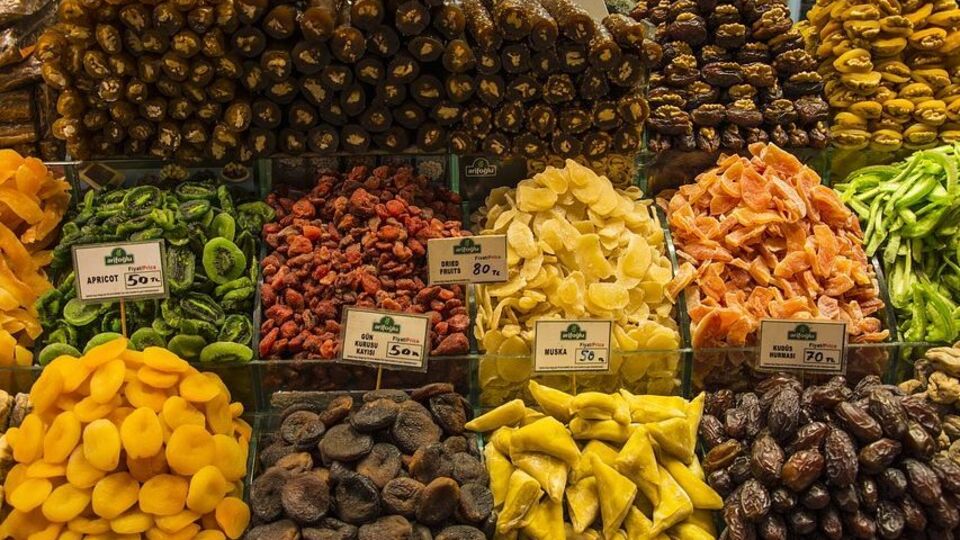 Сухофрукты – альтернатива пирожным и конфетам