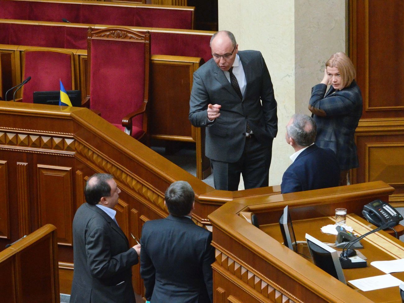 Парубий: Я многим своим коллегам говорил: перестаньте уничтожать друг друга, потому что завтра нам предстоит снова садиться и создавать коалицию