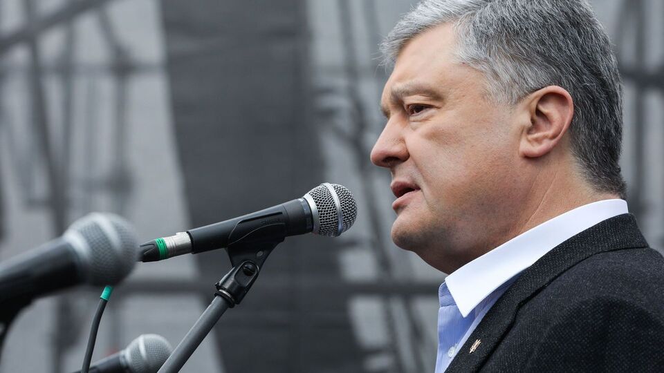 Порошенко: Реєстрація зброї повинна бути навіть ускладнена