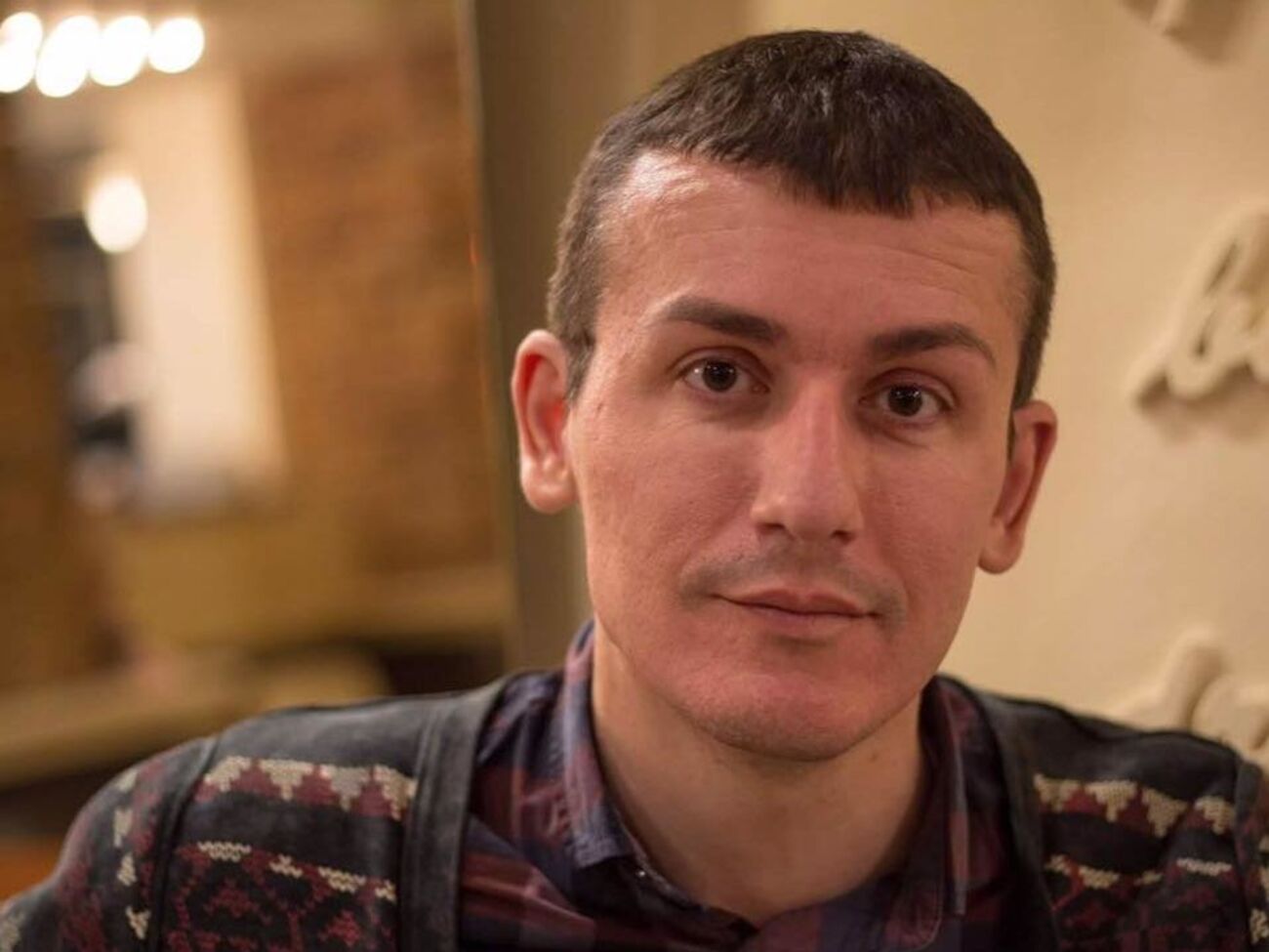 Стримати емоції в українських політичних реаліях складно. Але кожен журналіст має визначитися – або професія, або пропаганда
