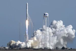 Українські підприємства брали участь у виготовленні першого ступеня апарата