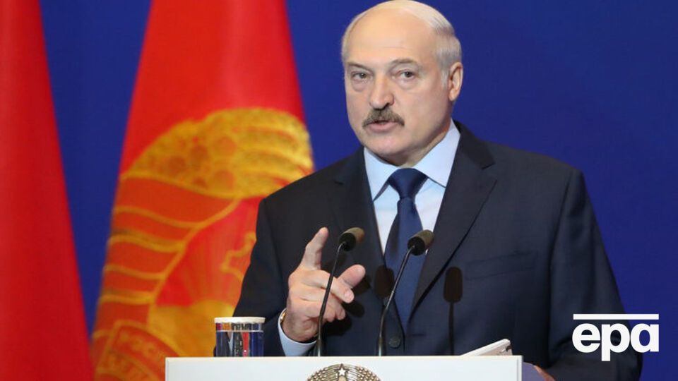 Лукашенко: Не надо страдать некоторым в России политикам