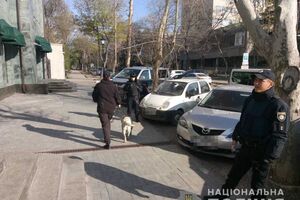 К 8.50 полицейские проверили здание телекомпании