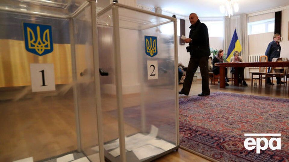 21 апреля в Украине проходит второй тур выборов президента